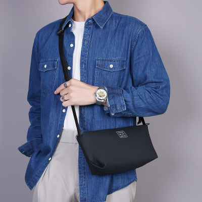   New Large Capacity Shoulder Bag Men's Bag Casual Messenger Bag Waterproof Men's Bag Fashionable All-Match Shoulder Bag