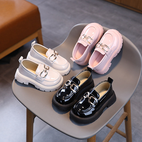 女童英伦风皮鞋春夏2025新款黑色洋气小女孩乐福鞋软底儿童豆豆鞋