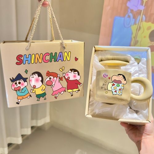 meaningful birthday gift for boyfriends and girlfriends sister ladybro crayon small new mug good-looking gift set