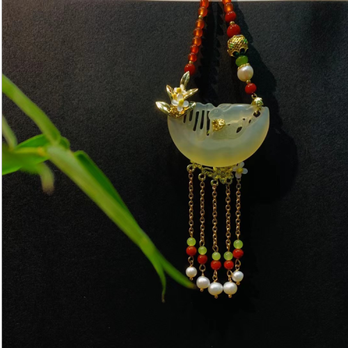 中国风古风原创天然玉石饰品压襟挂件胸针新中式