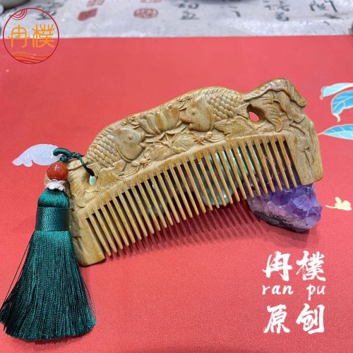 new chinese original natural green sandalwood carved massage hair comb design niche gift advanced handmade