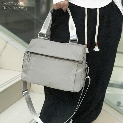 Simple Internet Celebrity Stylish Bag 2023 New Portable Shoulder Bag Outdoor Casual Multi-Layer Large-Capacity Crossbody Bag
