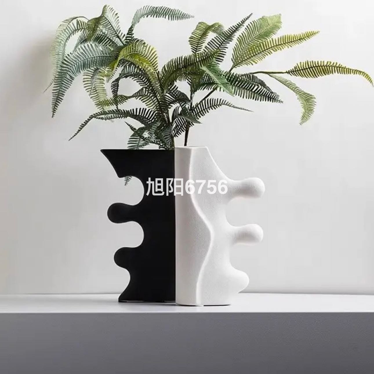 Product Image Gallery
