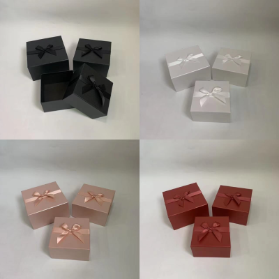 Factory Direct Sales One Cover to the End Pearl Paper Square Set Three 4 Color Gift Box Gift Box Wholesale Custom
