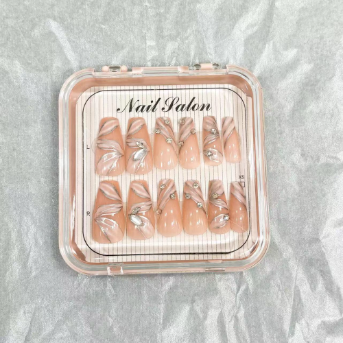 新款亚克力盒装穿戴甲假指甲贴片美甲贴清新百搭甜辣风格穿戴甲片