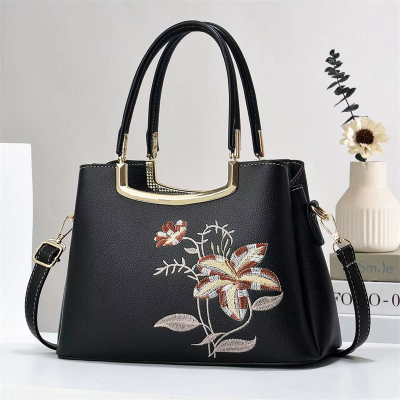 Chinese Style Embroidered 2024 New Bridal Bag Summer Crossbody Bag Handbag Trendy Women's Bags 20012