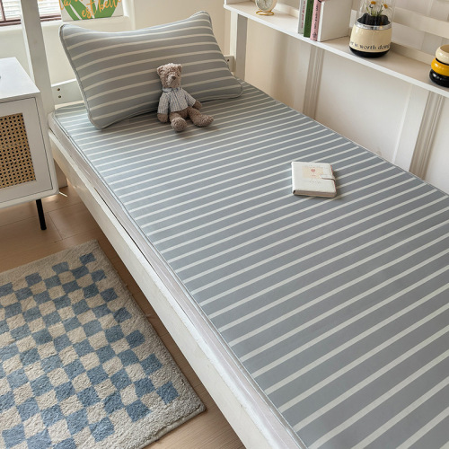 厂家直销汉方复合冰丝凉席学生宿舍单人可水洗席子三件套