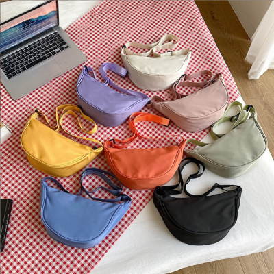 Messenger Bag Shoulder Bag Waist Bag Outdoor Bag Sports Bag Mobile Phone Bag Fresh Dumpling Bag Popular Bag
