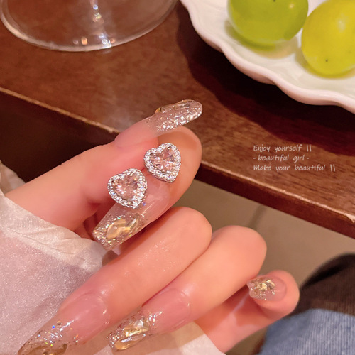 轻奢小众精致粉色锆石爱心耳钉女韩系简约百搭高级感桃心耳环耳饰