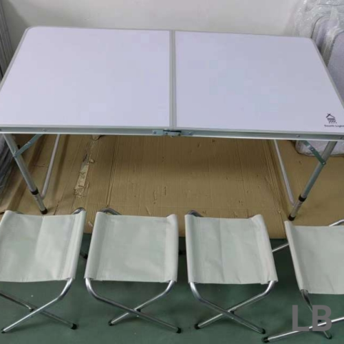 portable aluminum alloy folding table round picnic table stall shelf stall table factory direct sales， ordinary version