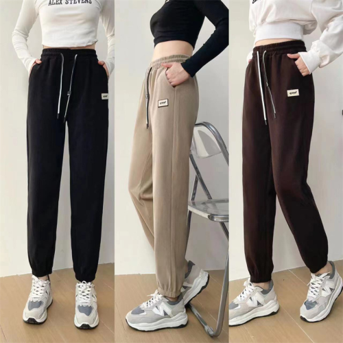 Popular Autumn Winter Women‘s Wear Ankle-Tied Sweatpants Thickened One to Get through Winter Kapok Ankle Banded Pants Stock Women‘s Vertical Stripe Sweatpants