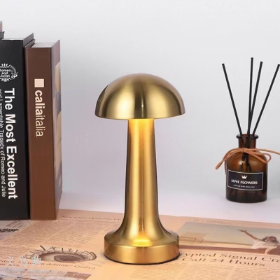 Metal Table Lamp Mushroom with Battery Charging Touch Table Lamp Retro Bar Dining Table Creative Bedside-Use Small Night Lamp