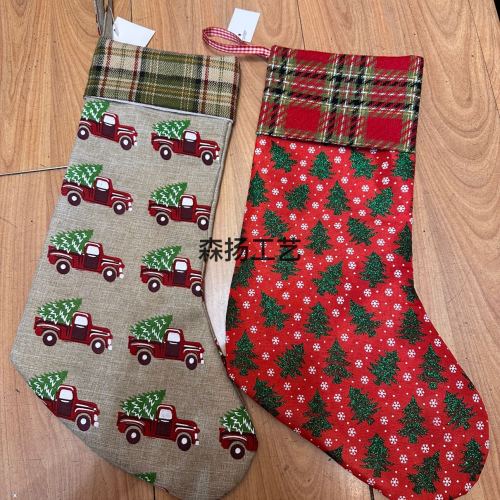 factory supply christmas holiday gifts christmas socks and other series of products