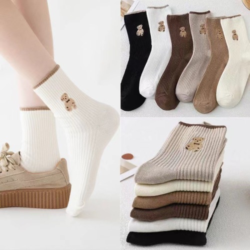 women‘s korean-style socks mid-high tube breathable japanese college style bear autumn and winter stockings women‘s ins trendy all-matching wholesale