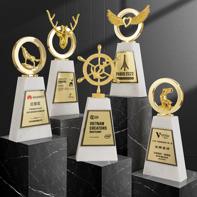 Metal Trophy Customized Creative Marble Pin Crown Team Excellent Staff Commemorative Honor Medal Customized