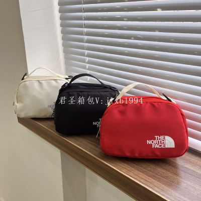 2023 New Fashion Sports Fashion Brand North Trendy Women's Bags Large Capacity Gym Bag Outdoor Wallet Mobile Phone Packaging