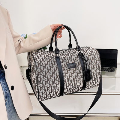 2023 New Trendy Women's Bags Fashion Wild Large Capacity Travel Bag High Quality Shoulder Bag Letter D Crossbody Bag