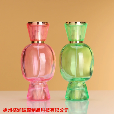Factory Direct Sale Big Candy Creative Perfume Bottle 100ml Transparent Color Spraying Bayonet Glass Bottle Living Room Decoration