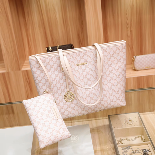 2025春夏新款真皮大容量托特包女休闲手提单肩包通勤必备限时折扣