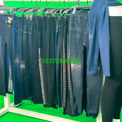 Live Broadcast Welfare Products More Styles, Good Quality, Starting from 5 Yuan, All Kinds of Leggings, High, Medium and Low-Grade Low-Cost Drainage