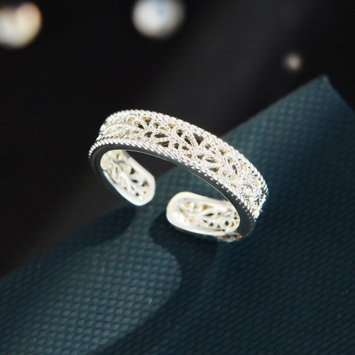 摩登风尚镂空爱心开口戒指时尚闪耀新宠可调节指环简约百搭食指戒