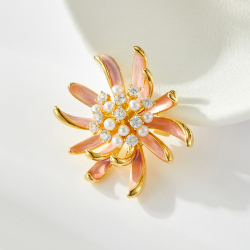 一眼心动粉色滴油花朵胸针时尚优雅精致胸花衣饰新款高级感女别针