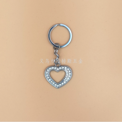 Cross-Border New Product Three-Dimensional Metal Diamond-Embedded Hollow Heart Keychain Key Chain Backpack Automobile Hanging Ornament Wholesale