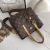 [Weiwei Kangaroo] New Fashion Presbyopic Handbag Crossbody One Shoulder Bag SUNFLOWER Pendant Handbag
