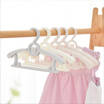 Retractable Children's Clothes Hanger Plastic Baby Baby Clothes Hanger Clothes Hanger Clothes Hanger