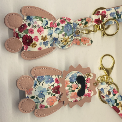 Carrying Strap Flower Keychain