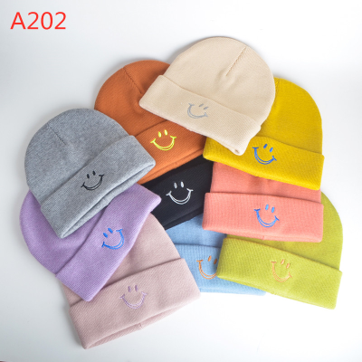 Winter Korean Style Trend Niche Personality Girls Knitted Hat Fashion Sleeve Cap Learn Smiling Face Candy Color Knitted Hat