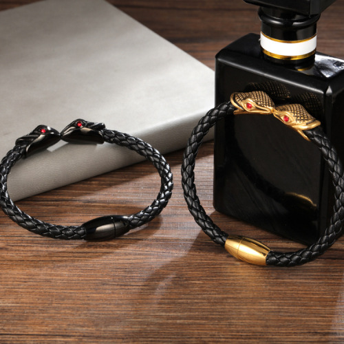 饰品源头工厂男士手链钛钢磁扣蛇头手链手镯镶红色锆石大牌设计