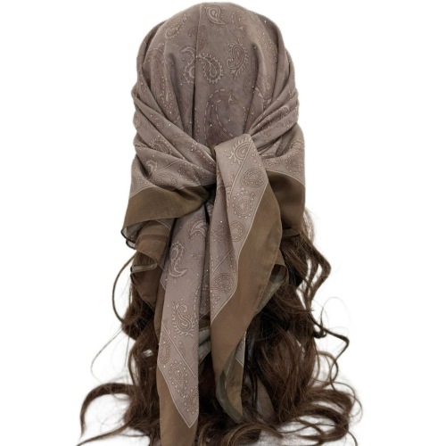 跨境新款复古印花方巾女腰果花烫钻头饰头巾高级感头巾百搭围巾中