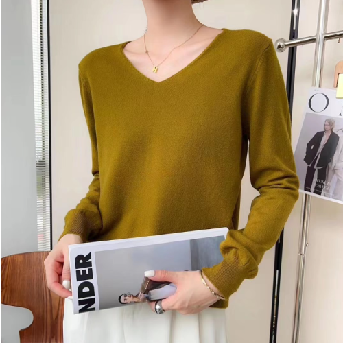 wool blended solid color loose inner wear bottoming korean style knitwear 2023 autumn and winter women‘s new short comes with small v-neck