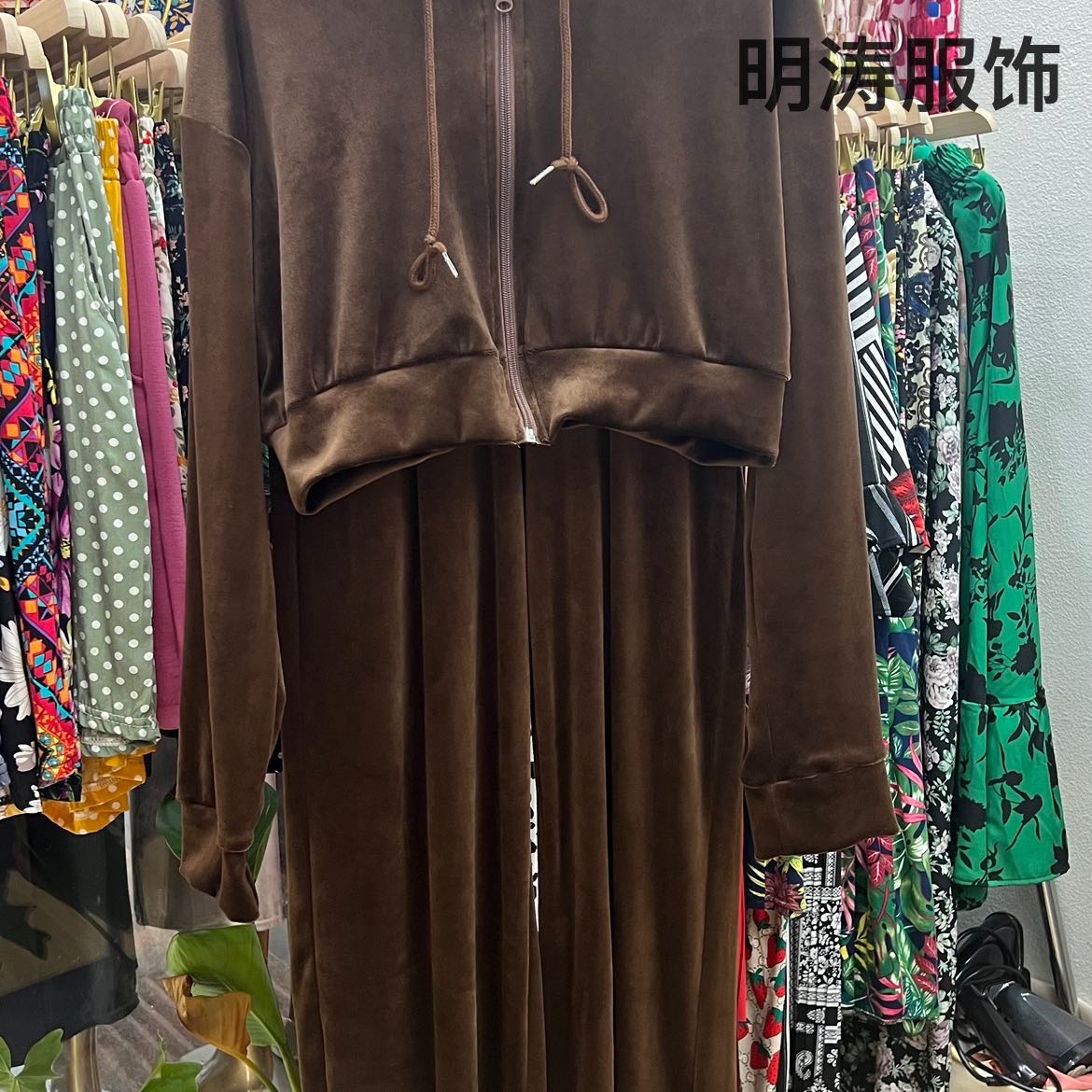 Product Image Gallery