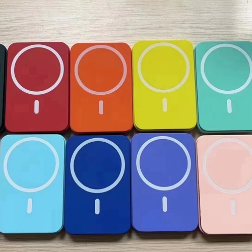 磁吸大容量充电宝 无线充电宝无线移动电源可显示电源