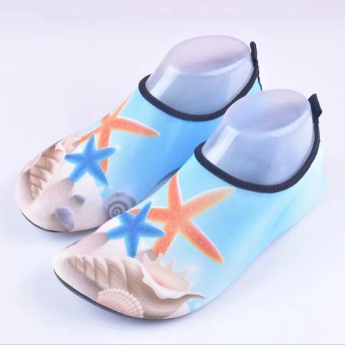 new beach shoes wading shoes seaside upstream shoes diving socks non-slip beach shoes