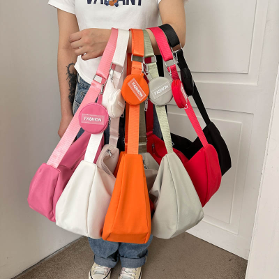 bagsNylon Waterproof Canvas Bag Fashion Trendy Bag Spring/Summer Mori Artistic Dumpling Bag College Student Class Shoulder Messenger Bag