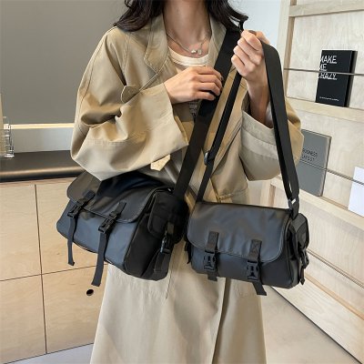 2024 New Style Derm Waterproof Fashion Casual Messenger Bag Korean Style Western Style One-Shoulder Versatile Niche Messenger Bag