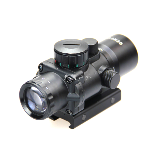 3.5x30 Prism Aiming Red， Blue and Green Three-Color Light Reticle Differentiation Seismic Short Aiming Telescopic Sight