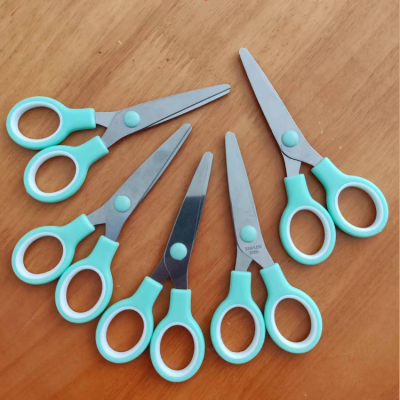 Factory direct wholesale student hot selling scissors kids cutting paper scissor  scissor 