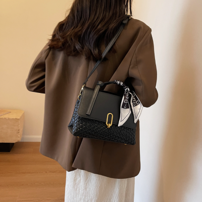 Simple Texture Trendy Women's Bags New European and American Season Shoulder Bag Personality Trendy Handbag Urban Style Messenger Bag