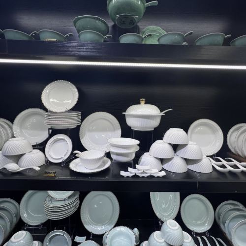 jingdezhen ceramic high white clay bowl dish tableware set two bowls two chopsticks tableware suit plate hand gift bowl porcelain bowl set suit