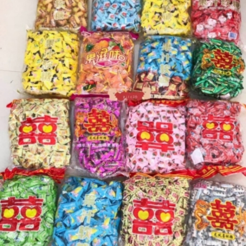 stall cheap candy bulk sold by half kilogram 10 yuan model candy chocolate hard candy soft candy wholesale for the new year