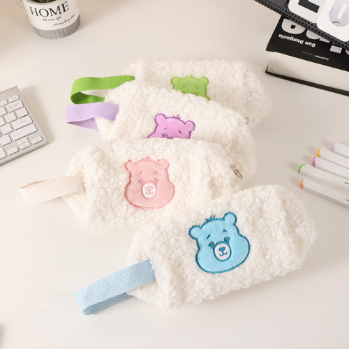 爱心熊毛绒化妆包少女心便携手拎收纳包大容量可爱包包