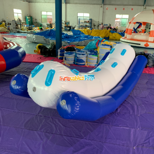 0.9mm closed-air water toy seesaw 4-person inflatable seesaw seesaw inflatable drag banana boat hot wheels