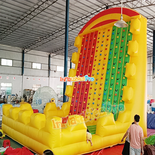 children‘s inflatable climbing wall outdoor inflatable castle pvc entertainment equipment maze rock climbing jumping bed sticky music