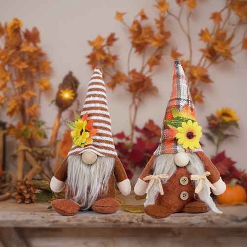 新款感恩节装饰品无脸娃娃地精摆件丰收节向日葵枫叶鲁道夫公仔