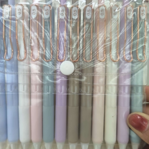 按动笔/中性笔/圆珠笔有需要的顾客欢迎来本店采购