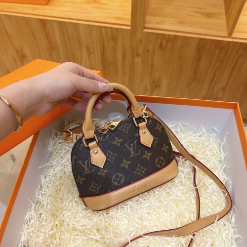 factory wholesale light luxury women‘s bag foreign trade popular style fashion all-match handbag donkey home high quality shell bag tide women‘s bag